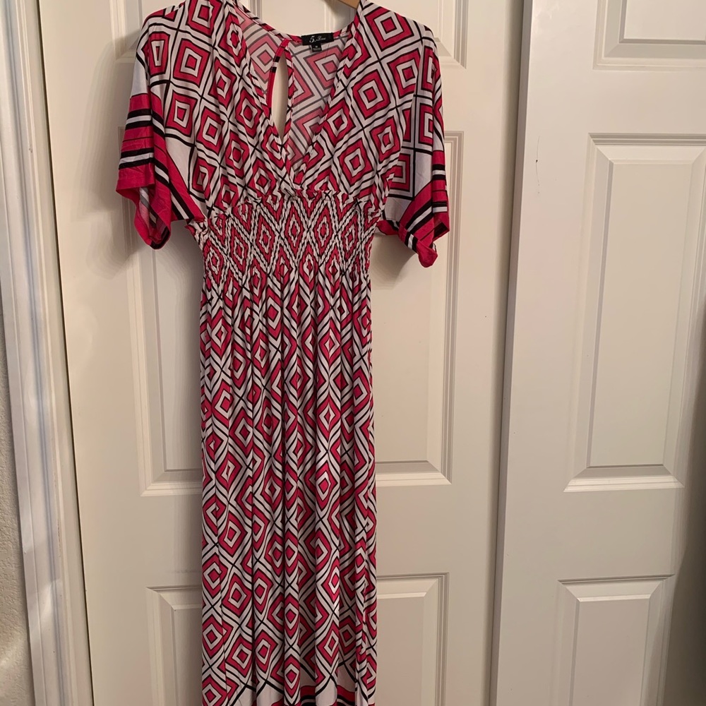 Pattern Dress - Picture 3 of 3